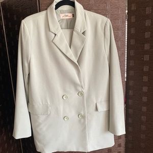 Stella Dallas Womens Pants suit